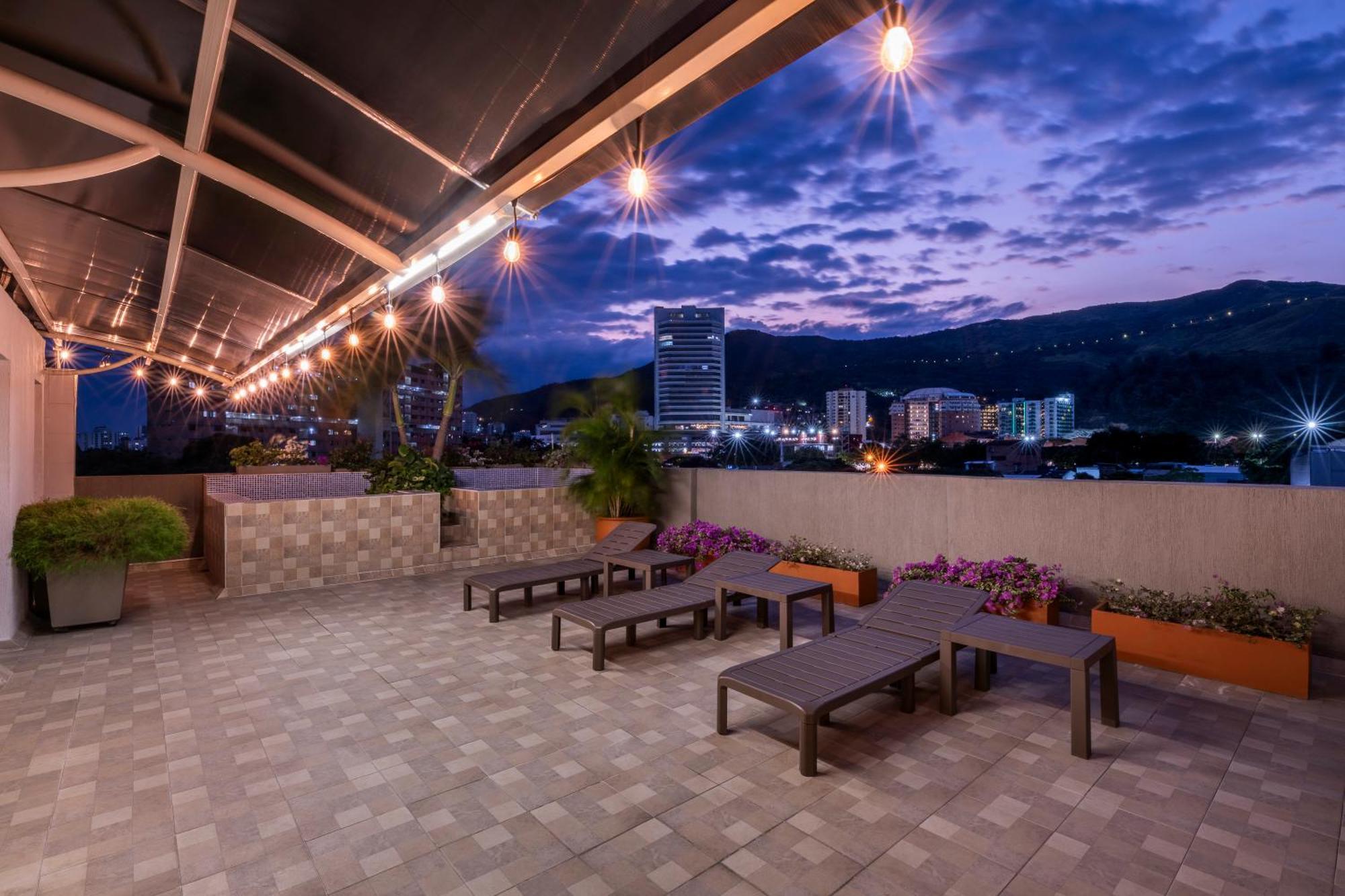 Hotel Ms Chipichape Plus Cali Exterior foto